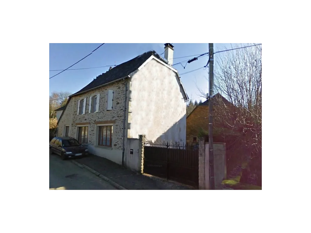 CORREZIENNE 150M² HOUSE WITH BARN 