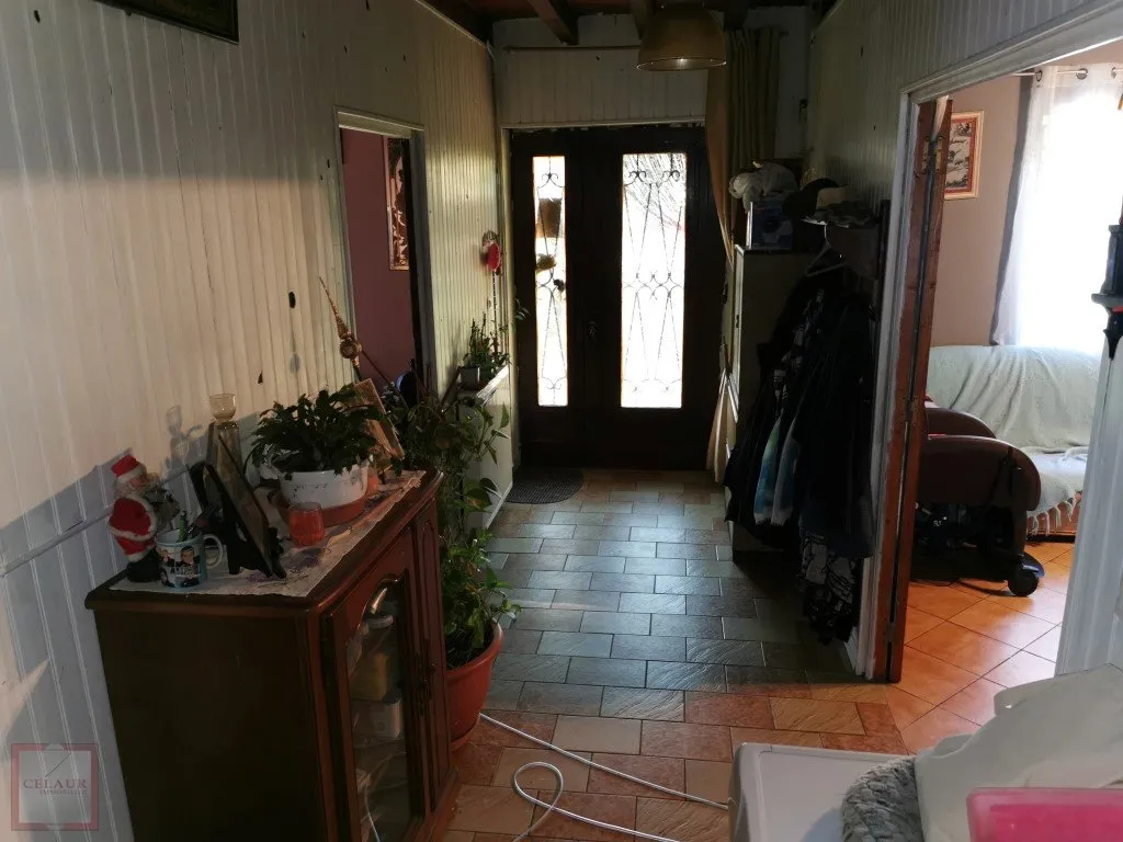 STONE HOUSE AND BREAD OVEN