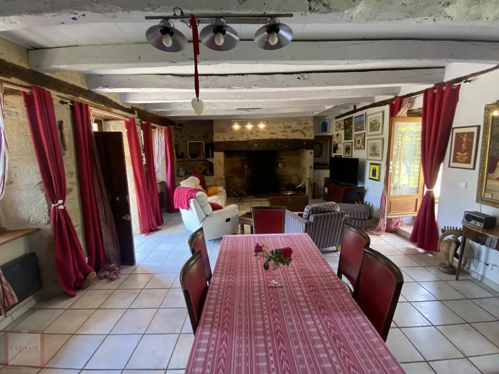 COUNTRY HOUSE WITH OUTBUILDINGS ON THE DORDOGNE BORDER-BIS