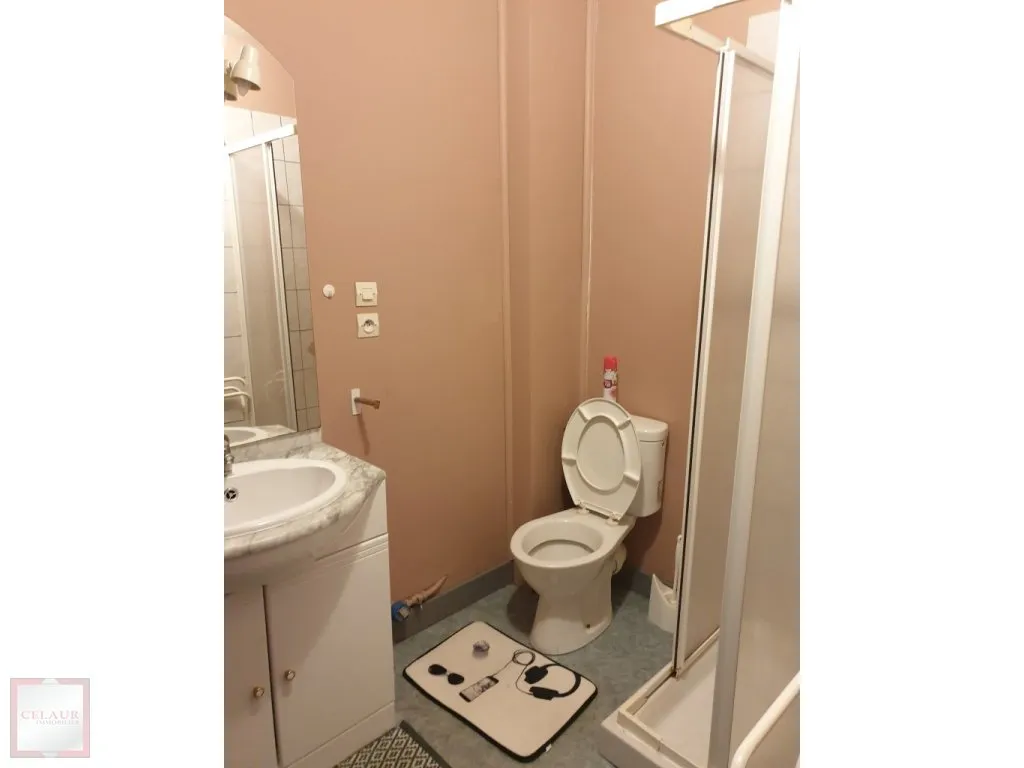 T1 DANS RESIDENCE -BIS