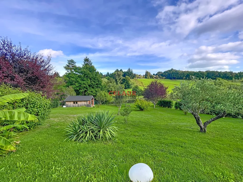 MAISON CONTEMPORAINE AVEC PISCINE &Agrave; SAINT-FORTUNADE