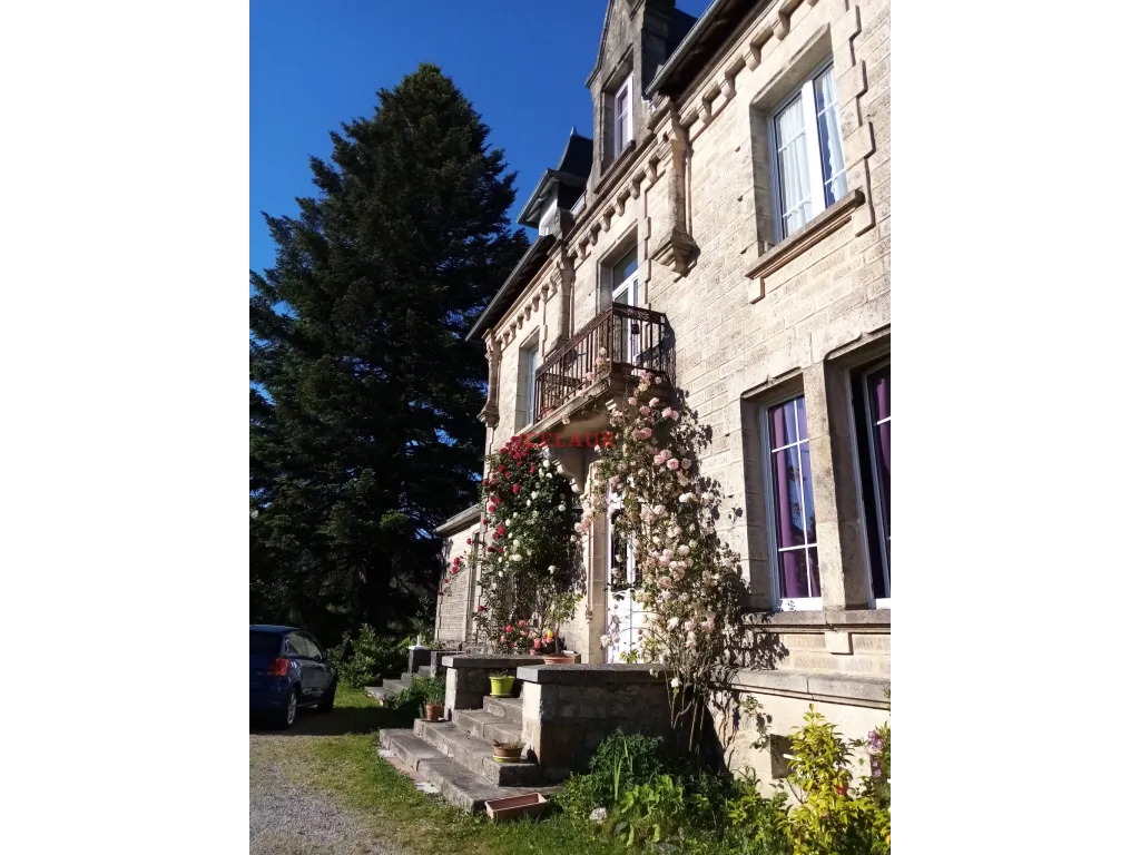 Maison bourgeoise en plein centre